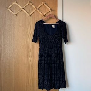 ANTHRO Meadow Rue Geo Velvet Burnout Dress in Navy